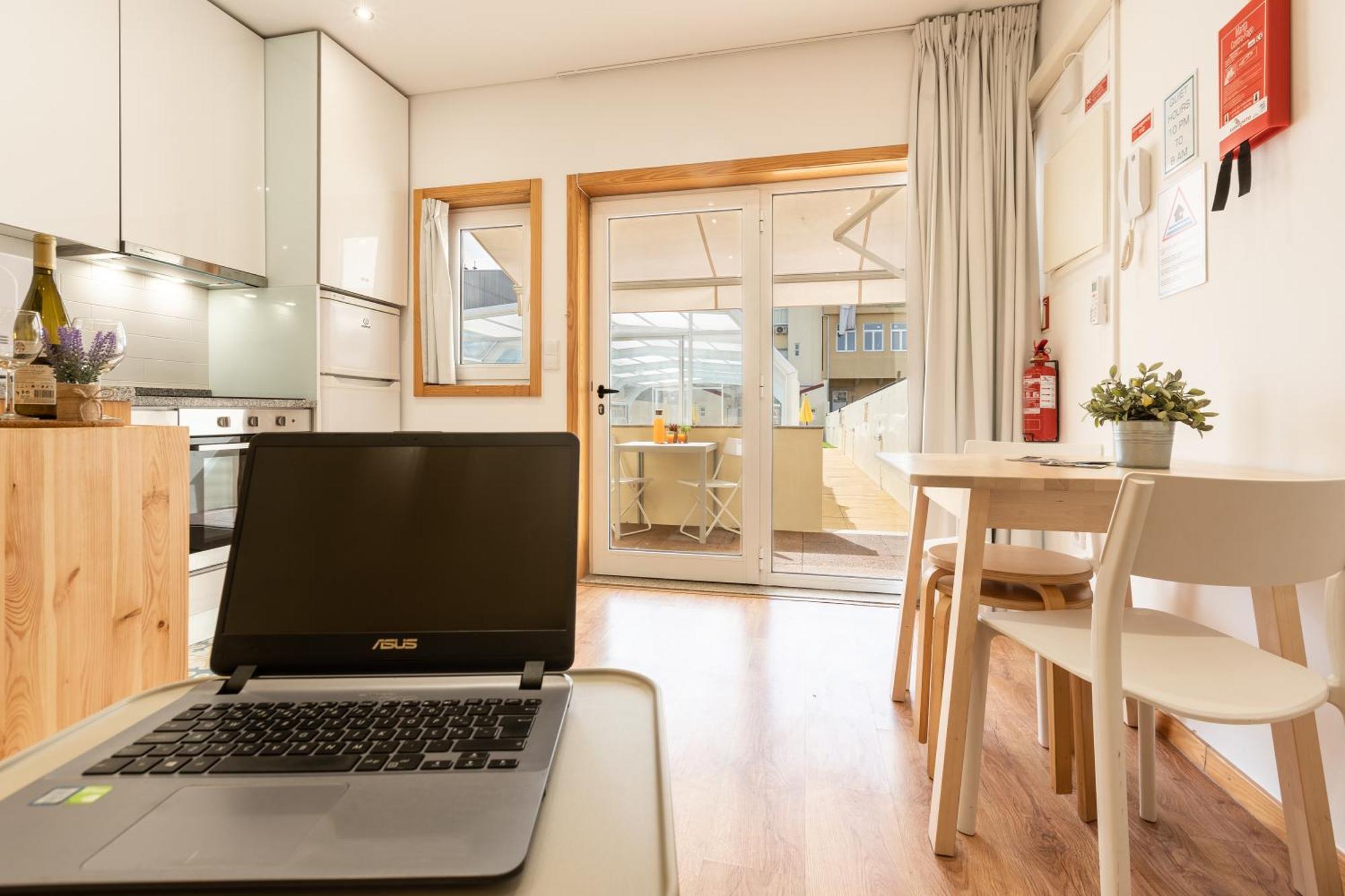 731 Costa Cabral Metro Residence ポルト 部屋 写真